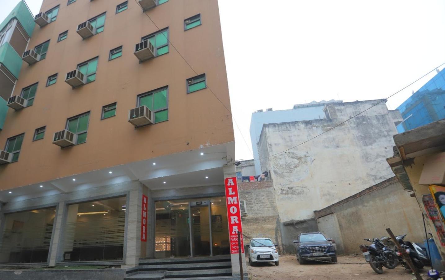 Hotel Almora Inn - Near By Delhi International Airport - With Free Airport Pickup And Drop New Delhi Extérieur photo