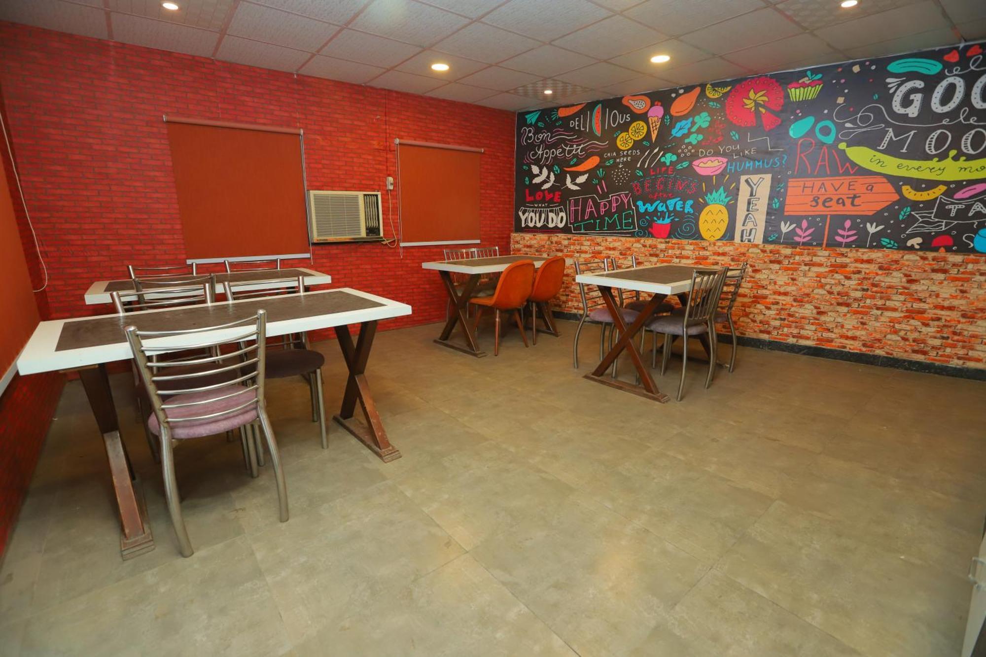 Hotel Almora Inn - Near By Delhi International Airport - With Free Airport Pickup And Drop New Delhi Extérieur photo