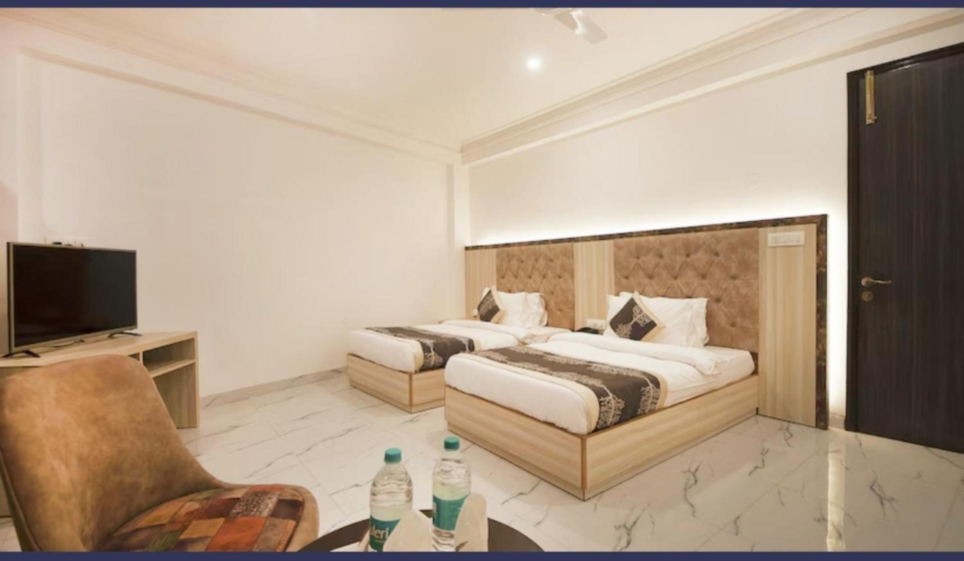 Hotel Almora Inn - Near By Delhi International Airport - With Free Airport Pickup And Drop New Delhi Extérieur photo