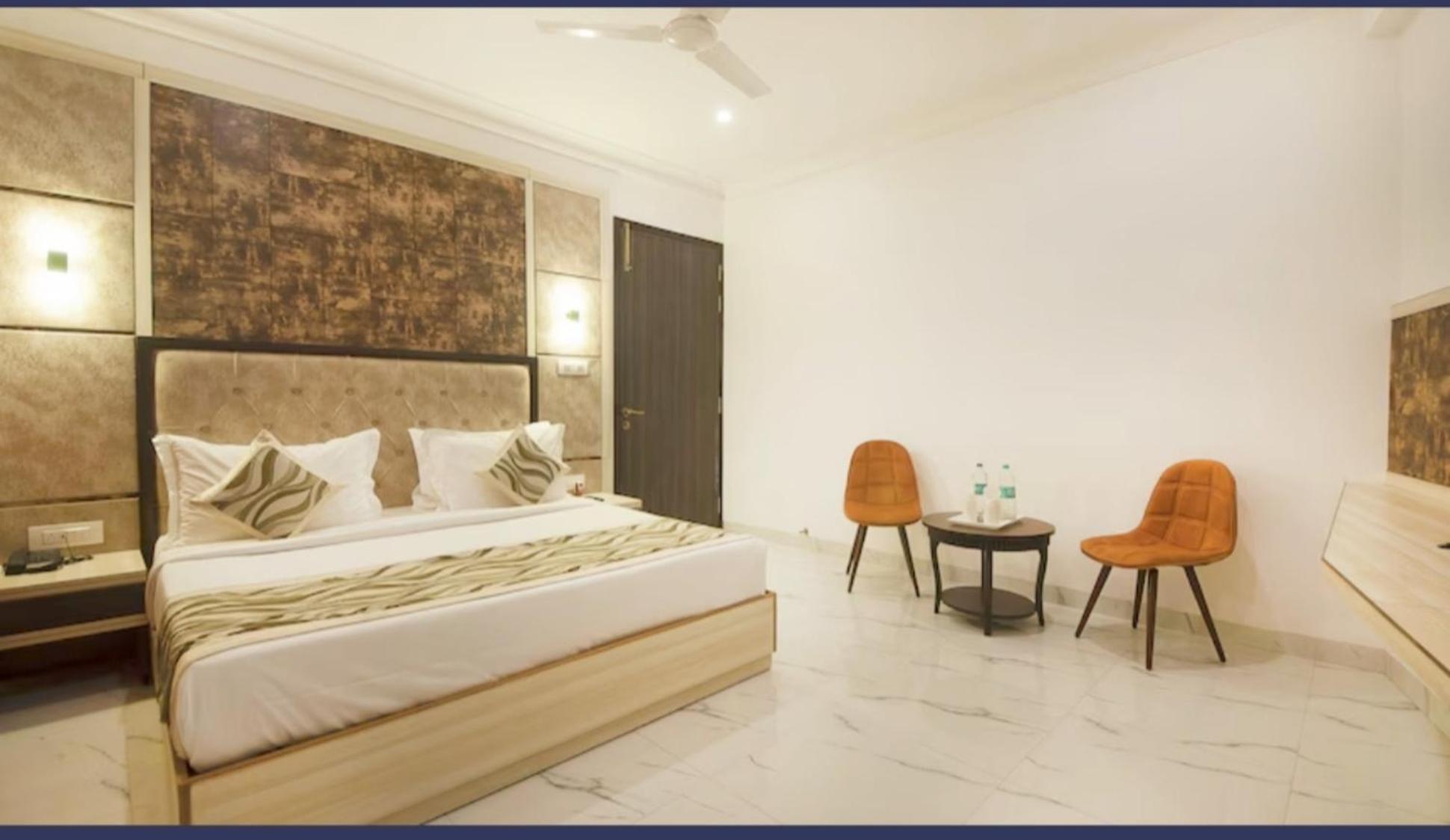 Hotel Almora Inn - Near By Delhi International Airport - With Free Airport Pickup And Drop New Delhi Extérieur photo