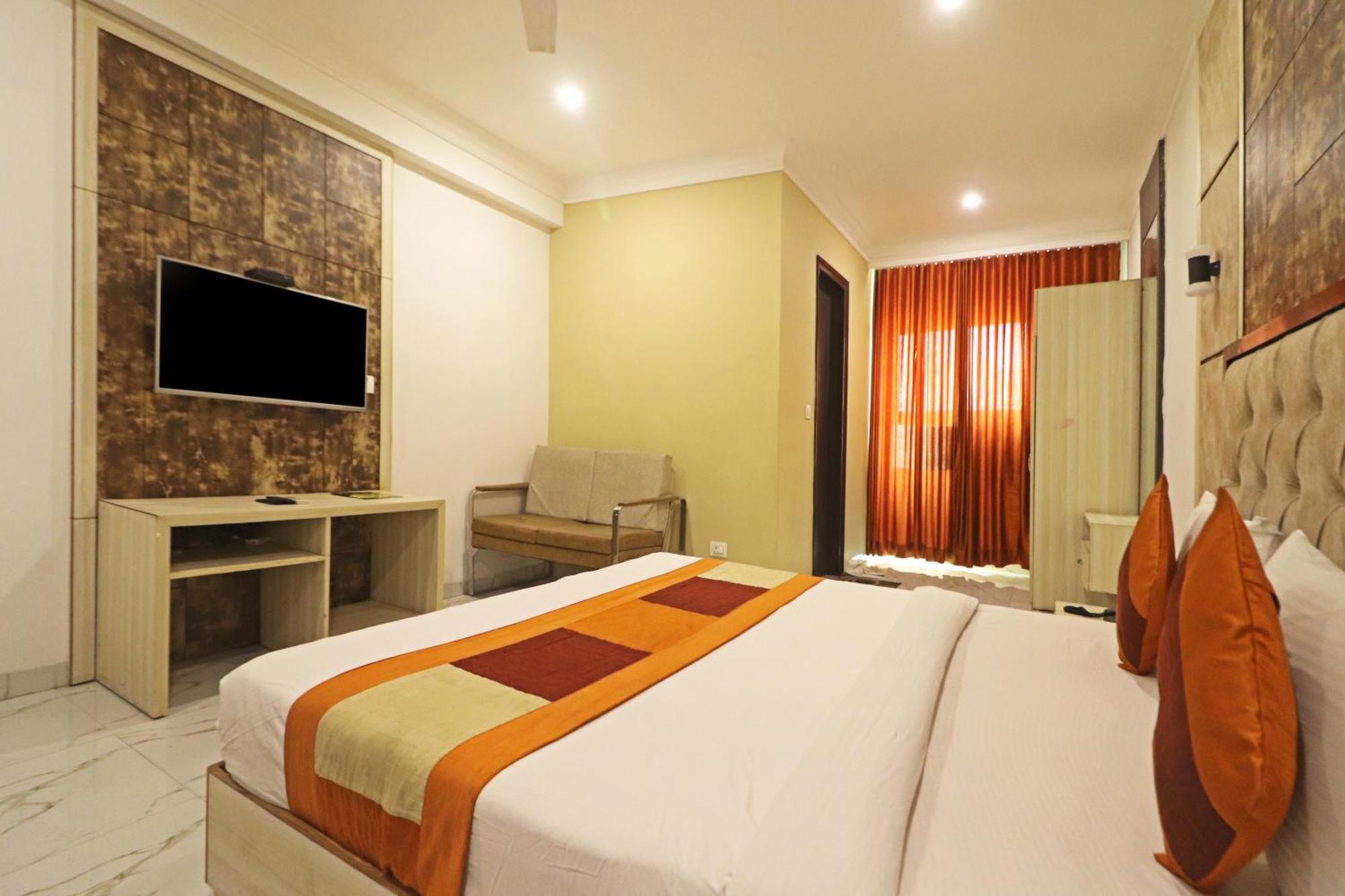 Hotel Almora Inn - Near By Delhi International Airport - With Free Airport Pickup And Drop New Delhi Extérieur photo