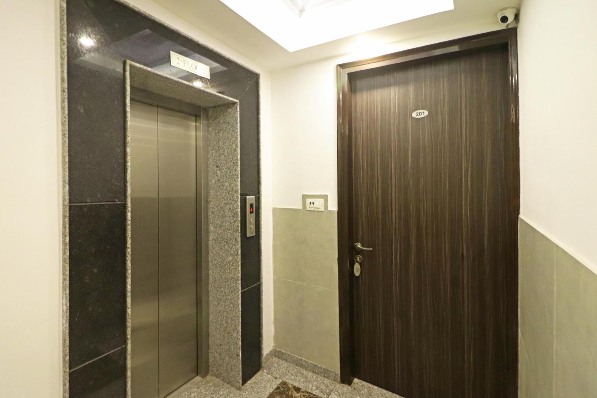 Hotel Almora Inn - Near By Delhi International Airport - With Free Airport Pickup And Drop New Delhi Extérieur photo